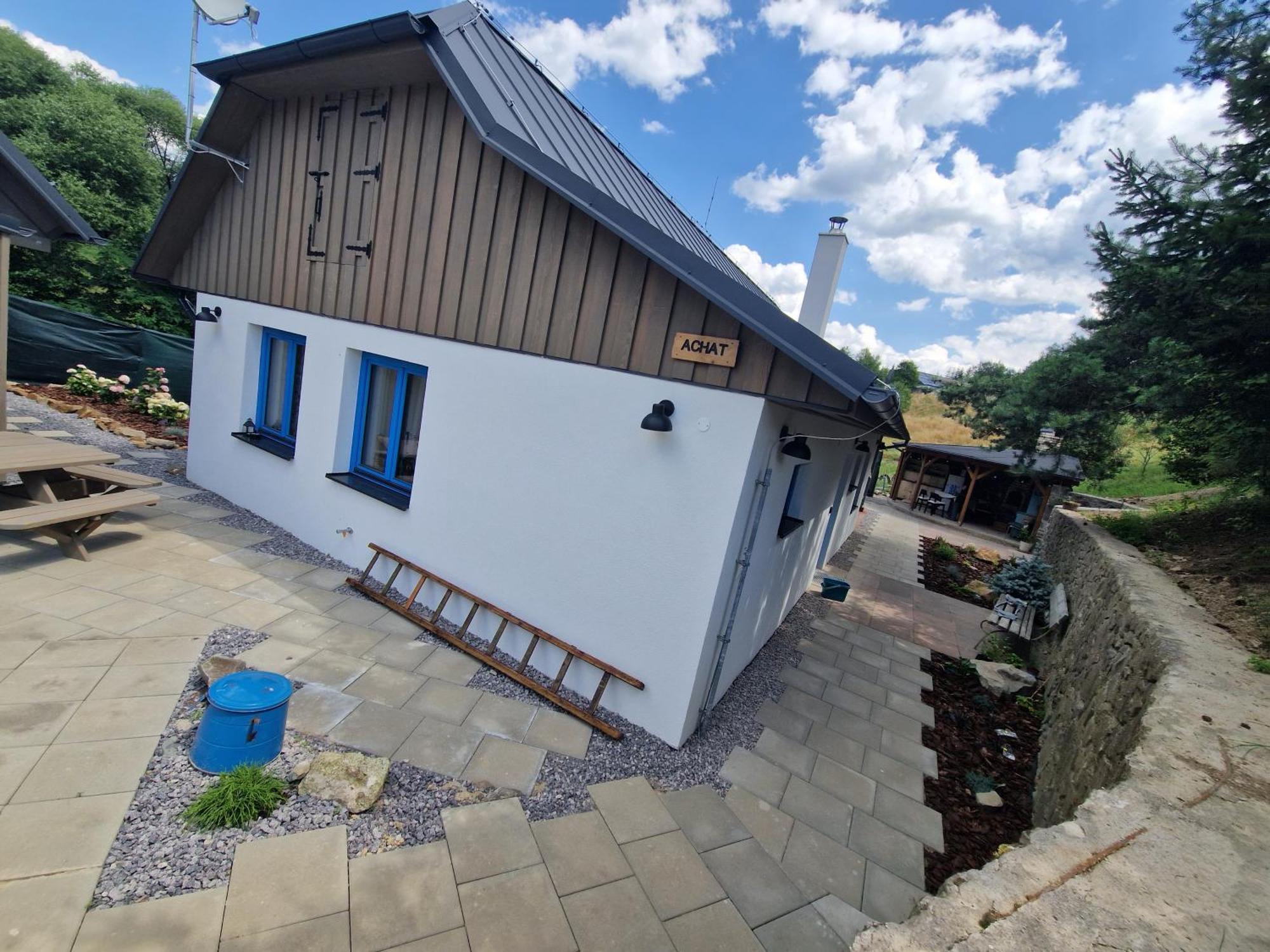 Chalupka Opal A Chalupa Achat Na Luke Lukahuta Chaletstiavnica Banska Stiavnica Na Samote - Samoobsluzny Pristup Cez Pin-Kod Nonstop Buitenkant foto